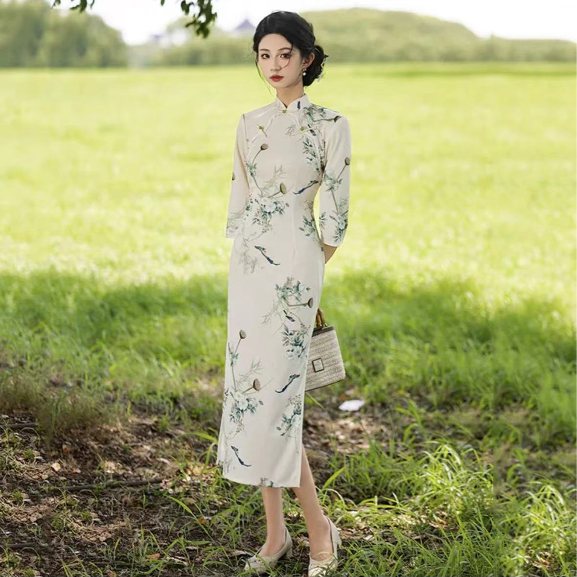 188-米白 中袖 美玲经 旗袍