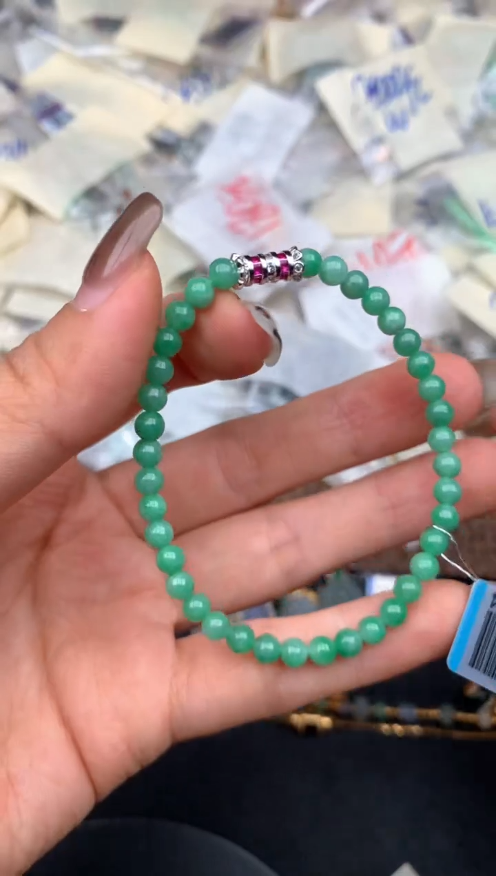 未镶嵌挂件翡翠一