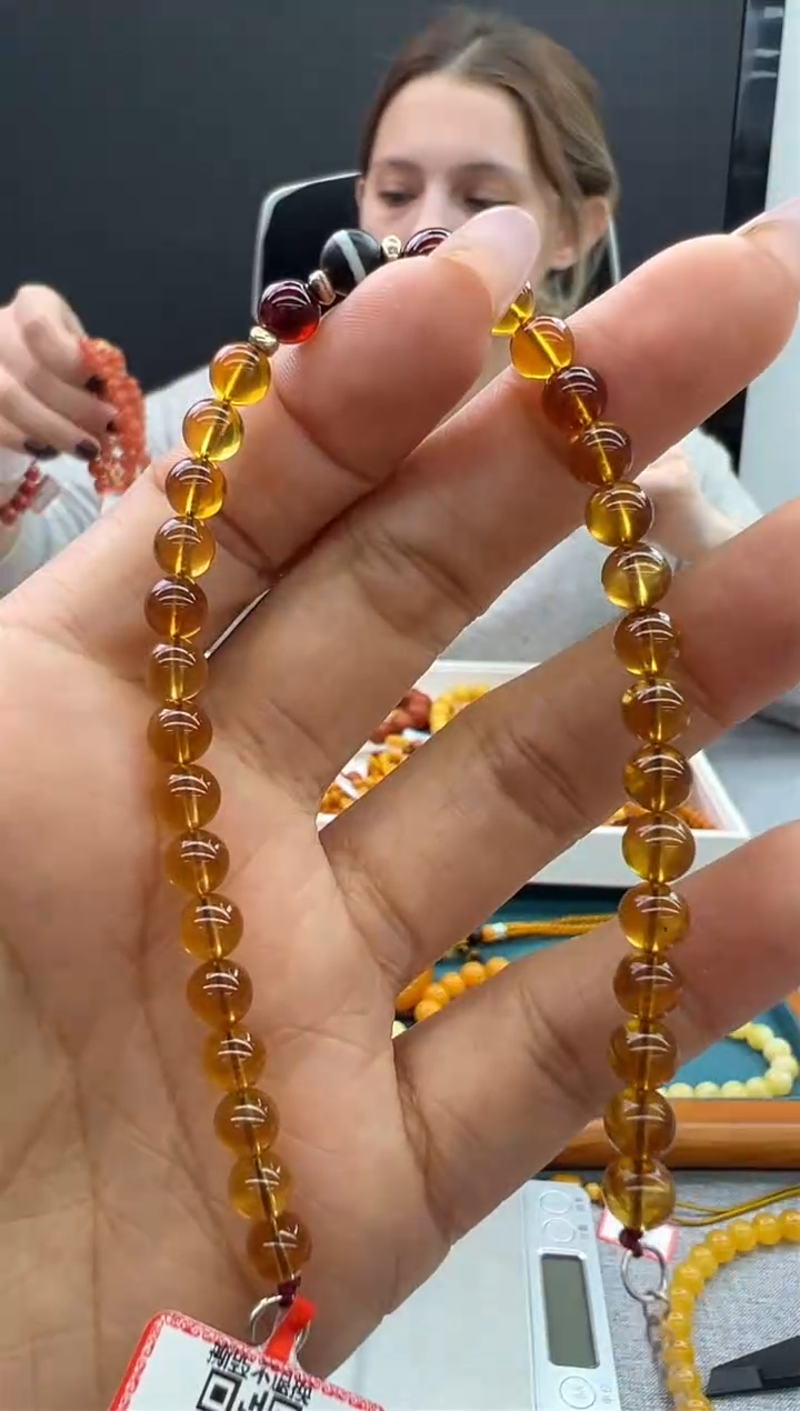 【闪购商品】琥珀手链未镶嵌160秒拍号