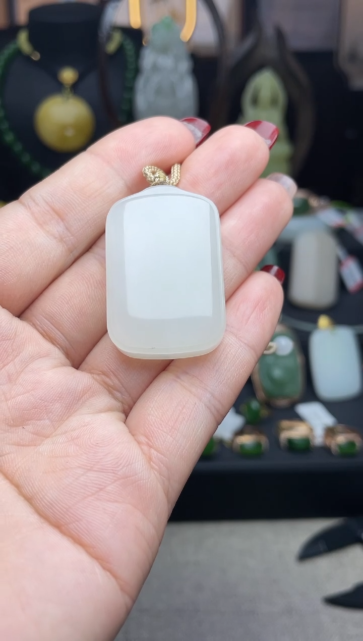 【闪购商品】和田玉颈饰未镶嵌吊坠