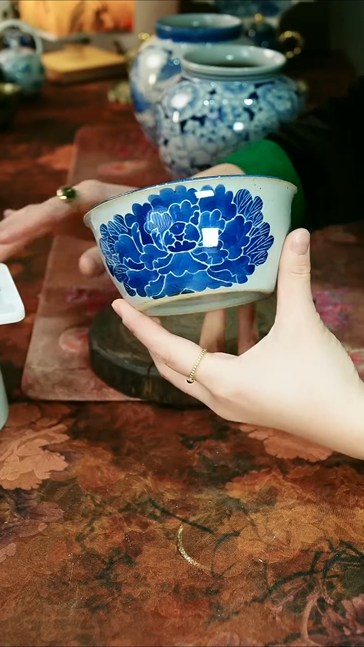 茶碗...........