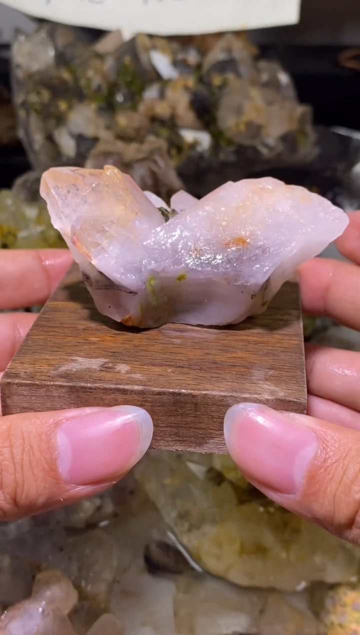 未镶嵌珠宝半成品水晶46号 78克小飞鸟花园水晶