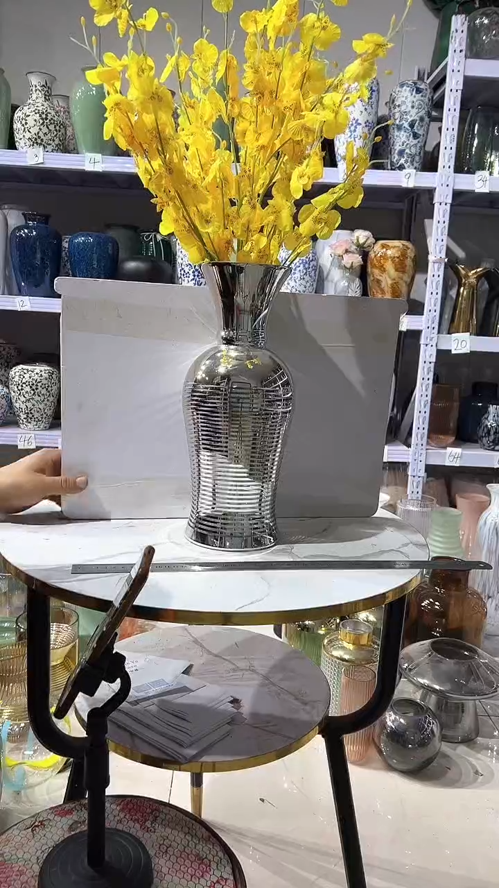 家居鲜花花瓶（不含花）028