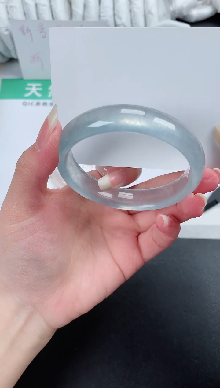【闪购商品】石英质玉手镯未镶嵌234-58.8