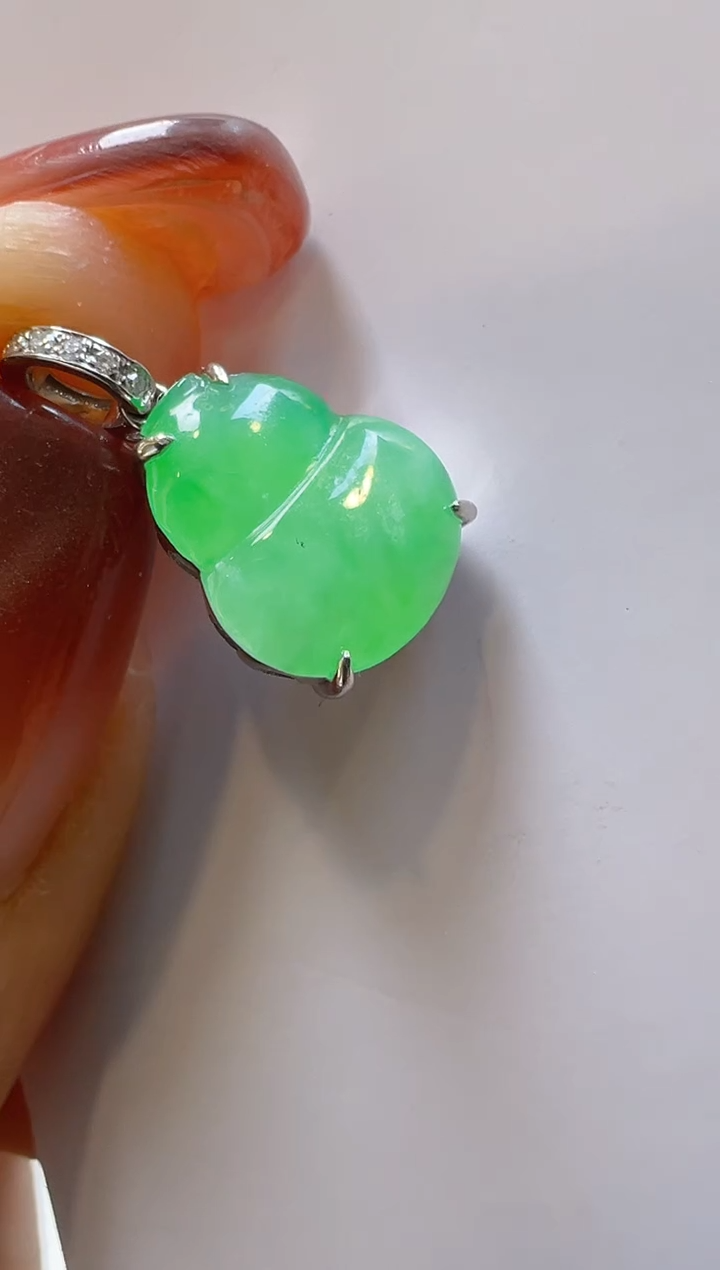 【闪购商品】翡翠吊坠(不含链)18K金镶嵌多样性团购发一件