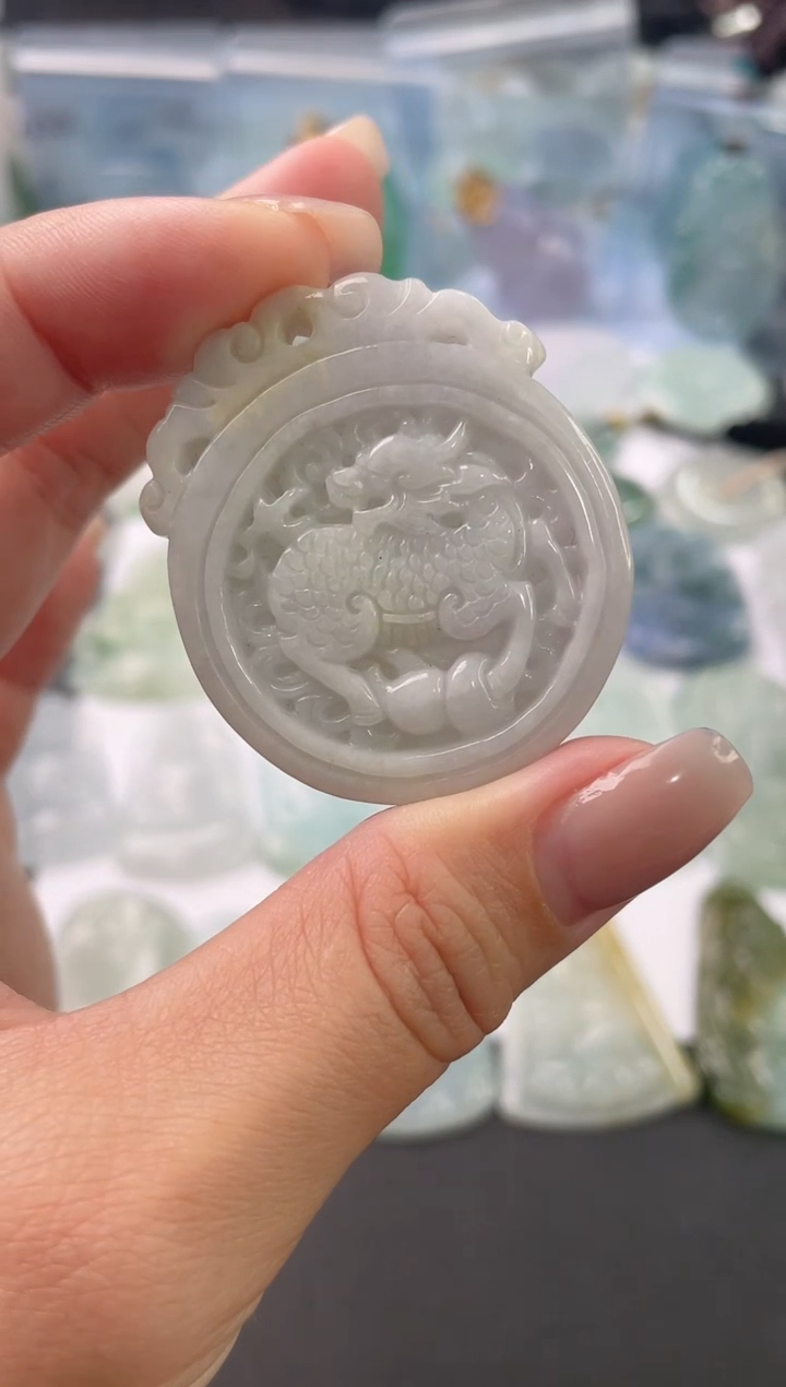 吊坠(不含链)未镶嵌翡翠多样性发其一