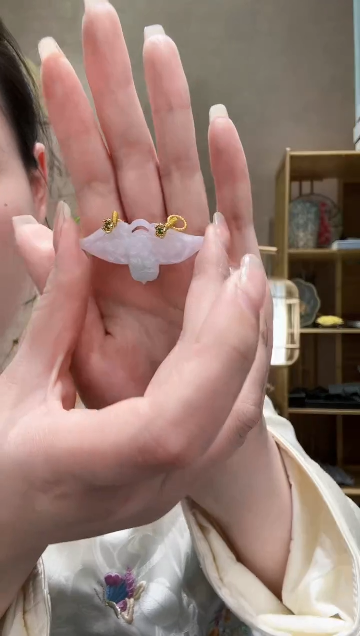 【闪购商品】翡翠颈饰未镶嵌吊坠