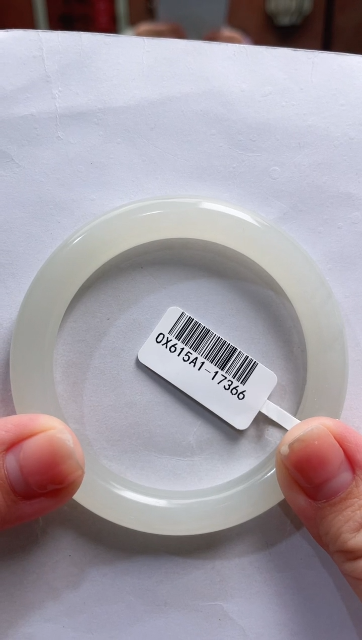 【闪购商品】和田玉手镯未镶嵌56圈口