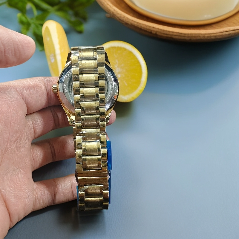 全自动机械金色腕表