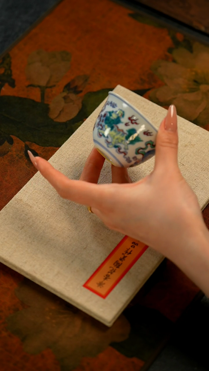 【闪购商品】瓷片             涂杏花