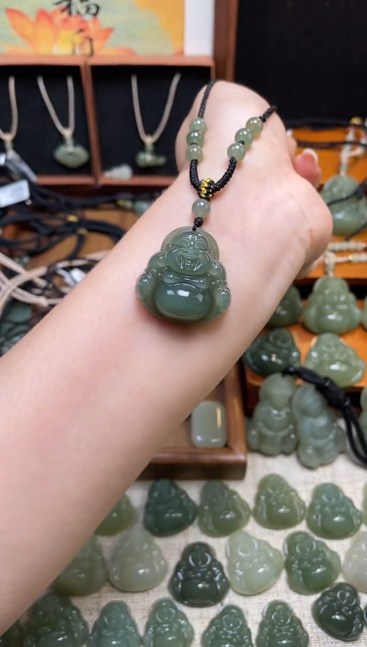 颈饰未镶嵌和田玉30