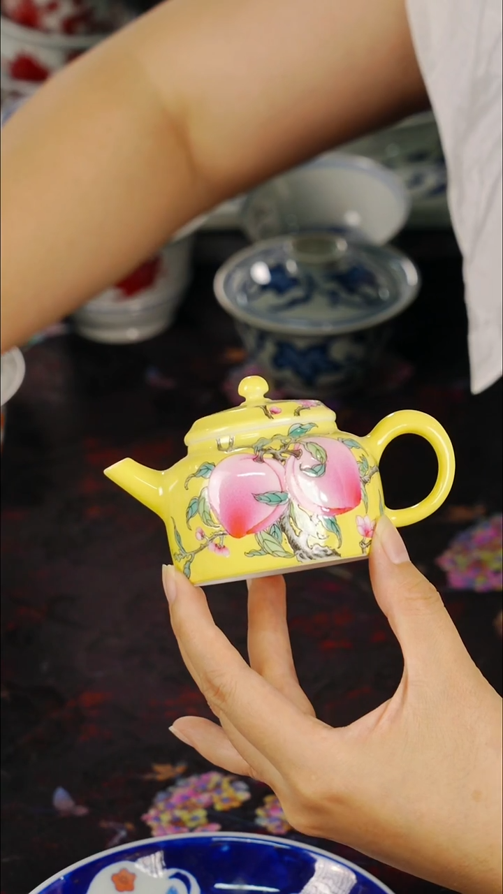陶瓷一盏清茗，一席美器