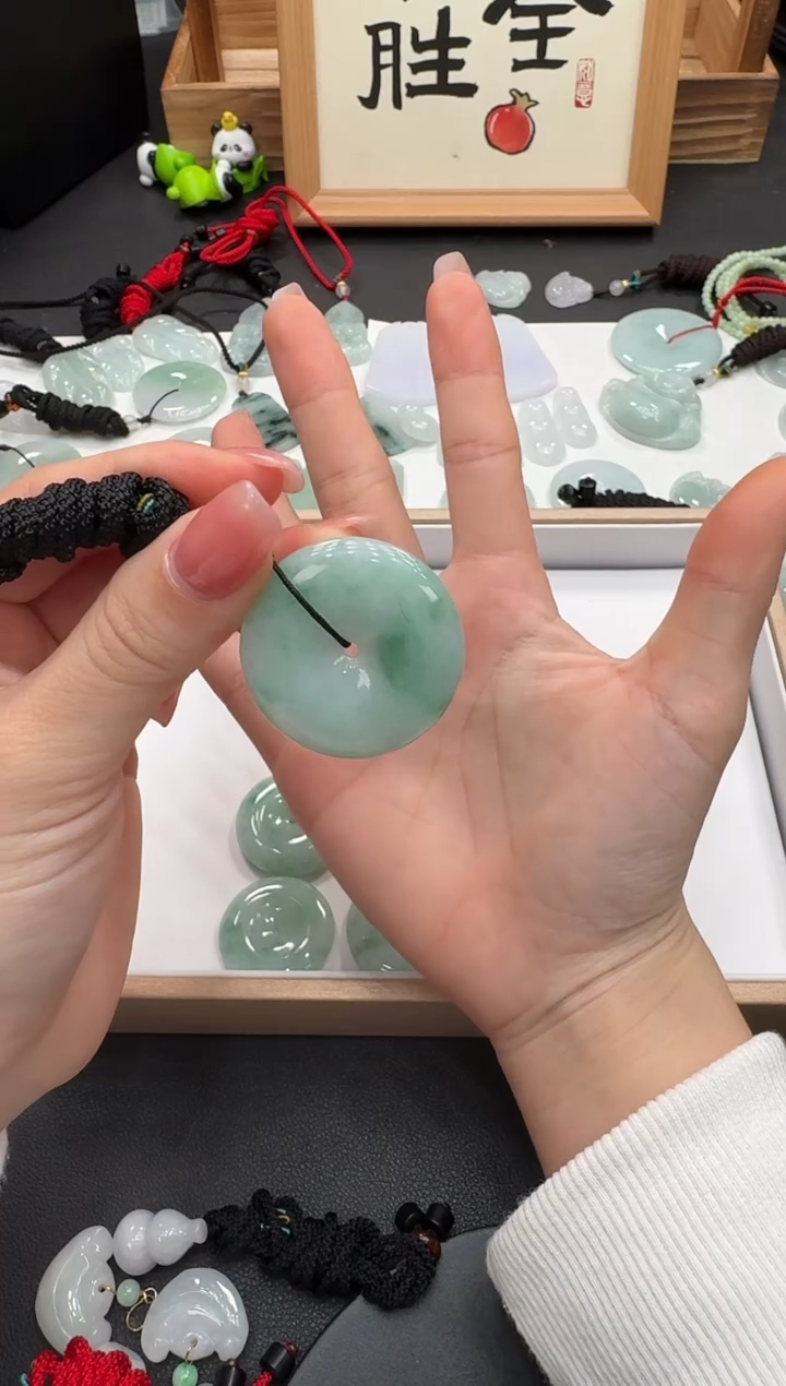 吊坠(不含链)未镶嵌翡翠静***境扣子多样性发其一