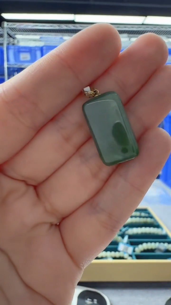 和田玉未镶嵌颈饰136秒拍号假一罚十