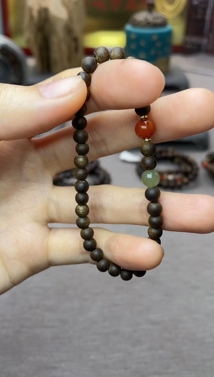 【闪购商品】沉香手串芽庄白棋楠04单圈＋配饰
