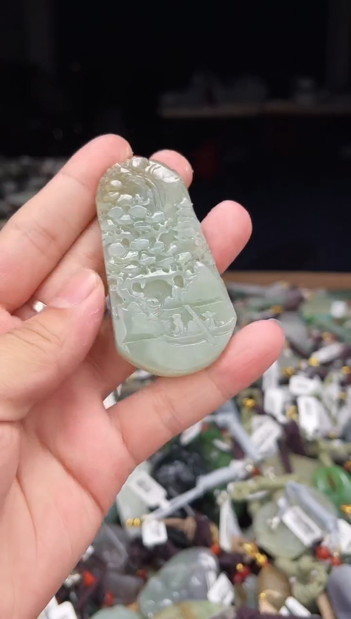 颈饰未镶嵌和田玉1