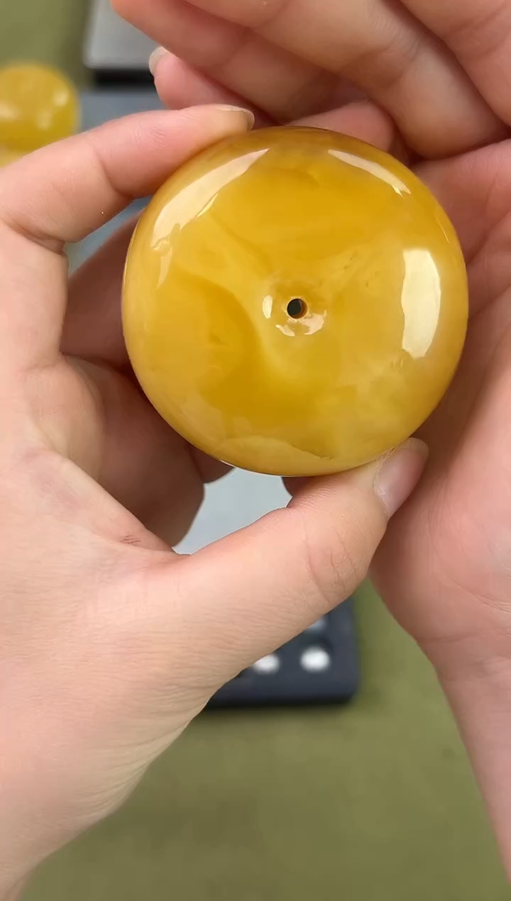 裸石琥珀未镶嵌琥珀蜜蜡吊坠