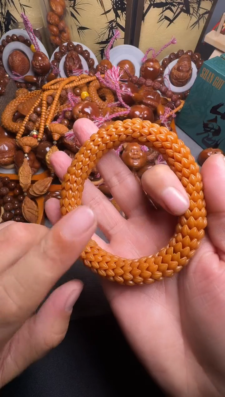 手串橄榄核猴头莲花