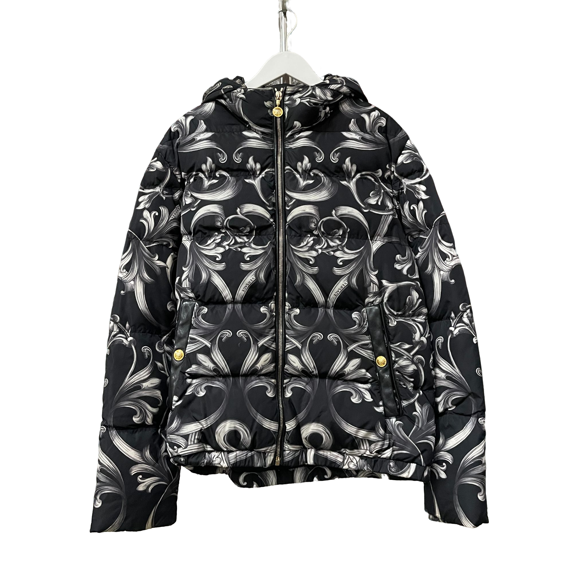 95新 VERSACE/范思哲 羽绒服/46码/95新 时尚潮流连帽外套/dfg