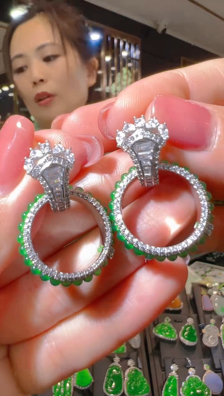 【闪购商品】翡翠耳饰银S925镶嵌071（多样性发货）