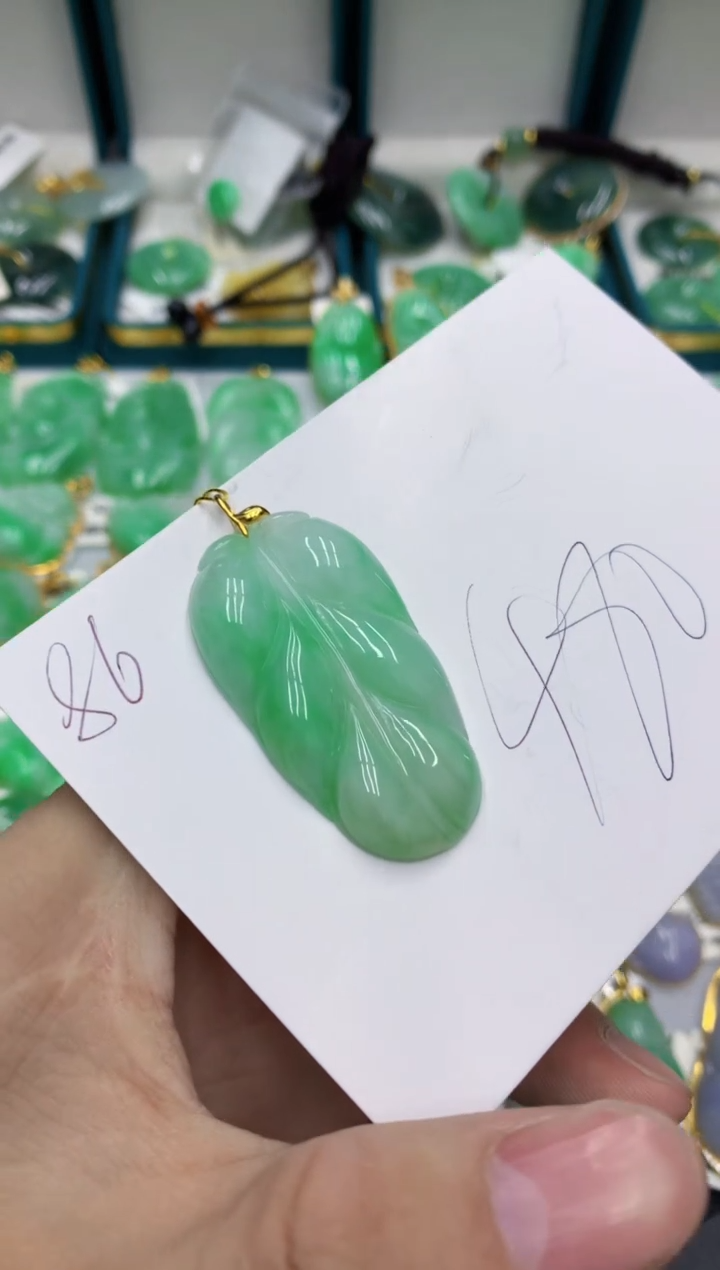 【闪购商品】翡翠颈饰18K金镶嵌号链接11111