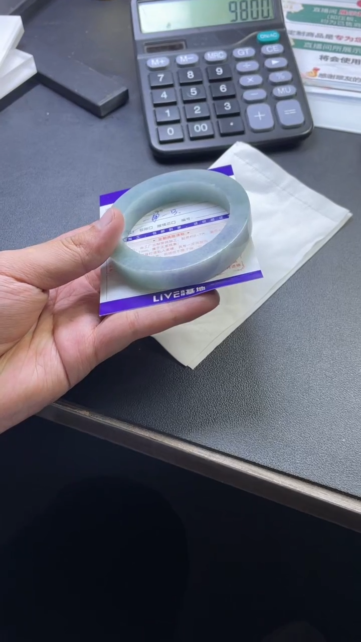 定制翡翠手镯未镶嵌手镯定制一件