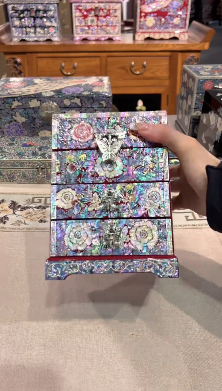 【闪购商品】红底白边·弘贝雅螺钿漆器文化馆