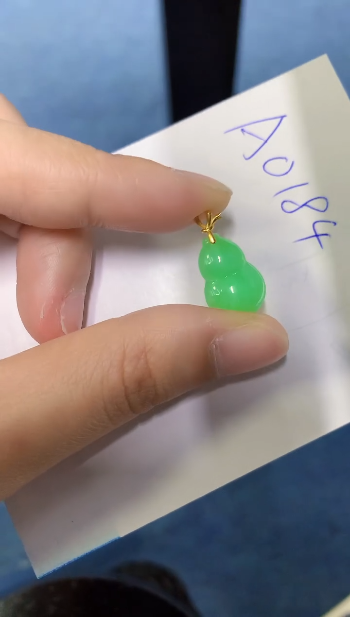 【闪购商品】翡翠颈饰18K金镶嵌000000000