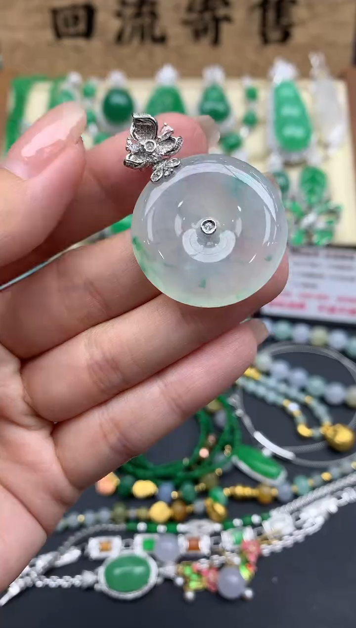 【闪购商品】翡翠颈饰18K金镶嵌615-中国好珍宝1