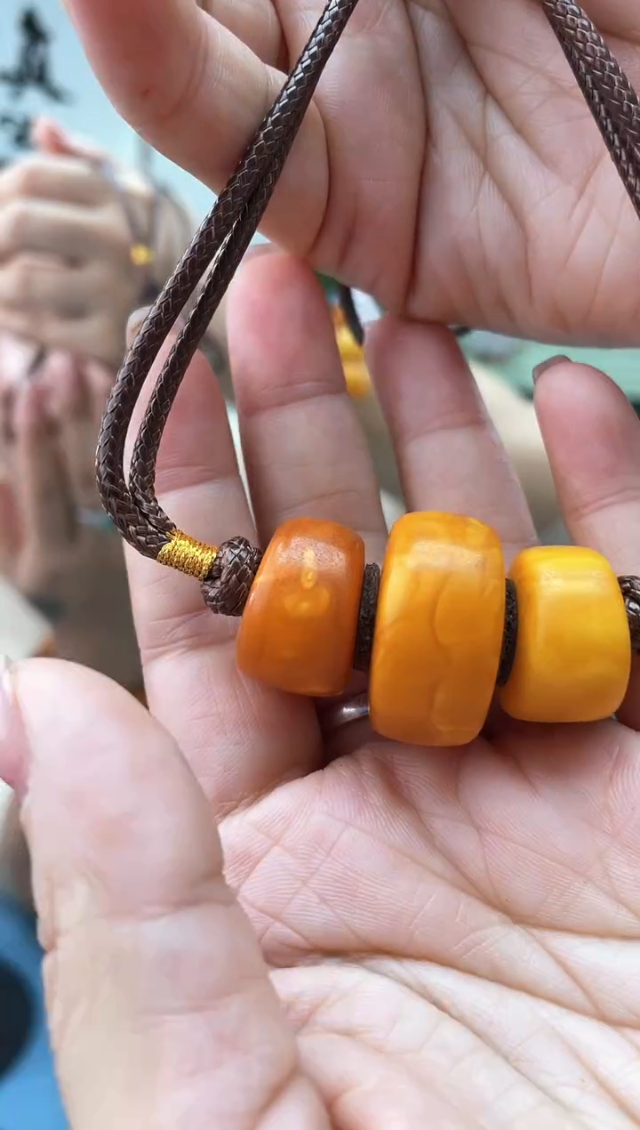 【闪购商品】琥珀珠宝奇石未镶嵌134发一件