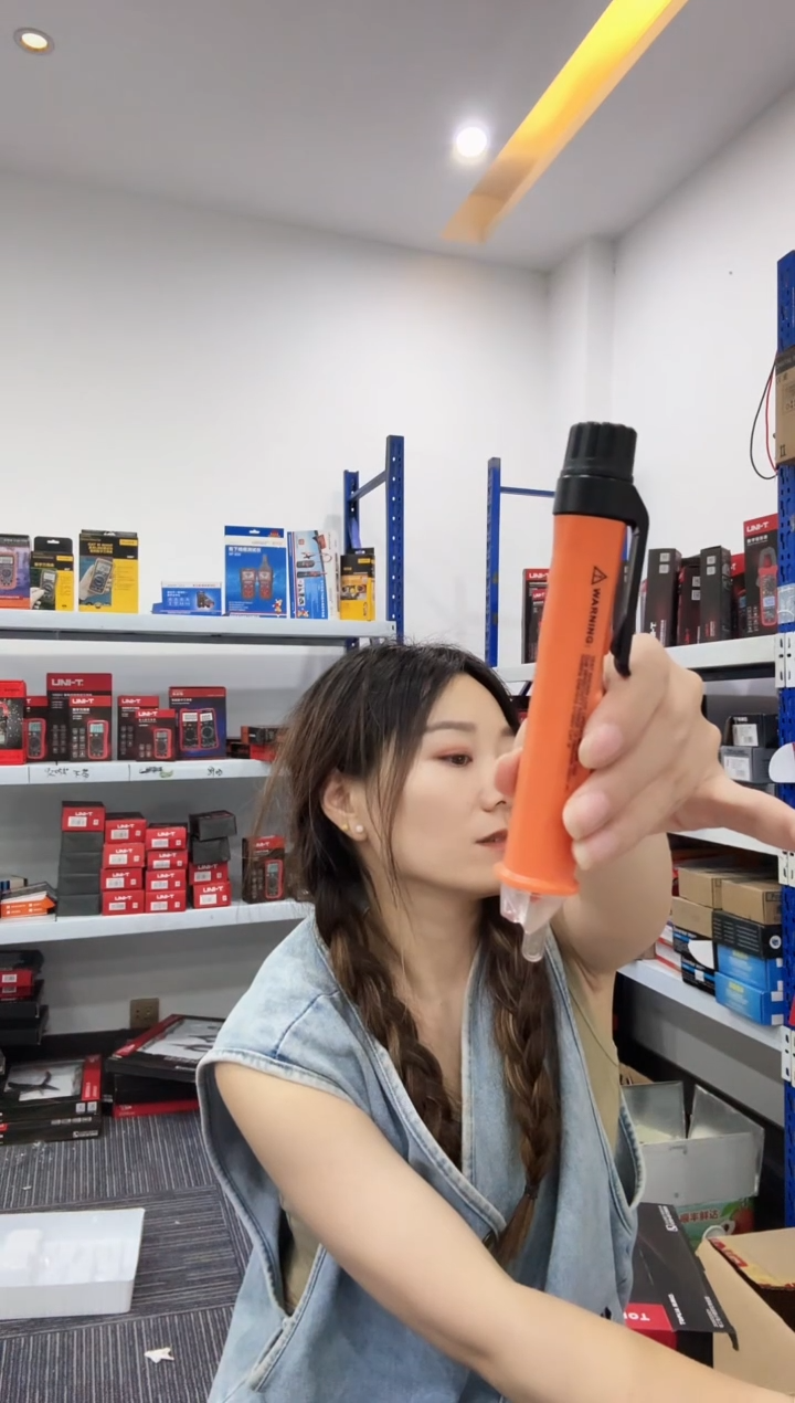 涵宇仪表VD919感应电笔