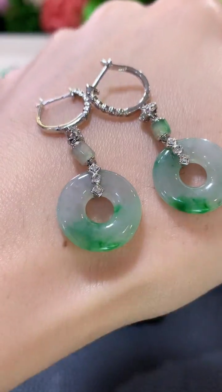 18K金镶嵌翡翠耳饰b38