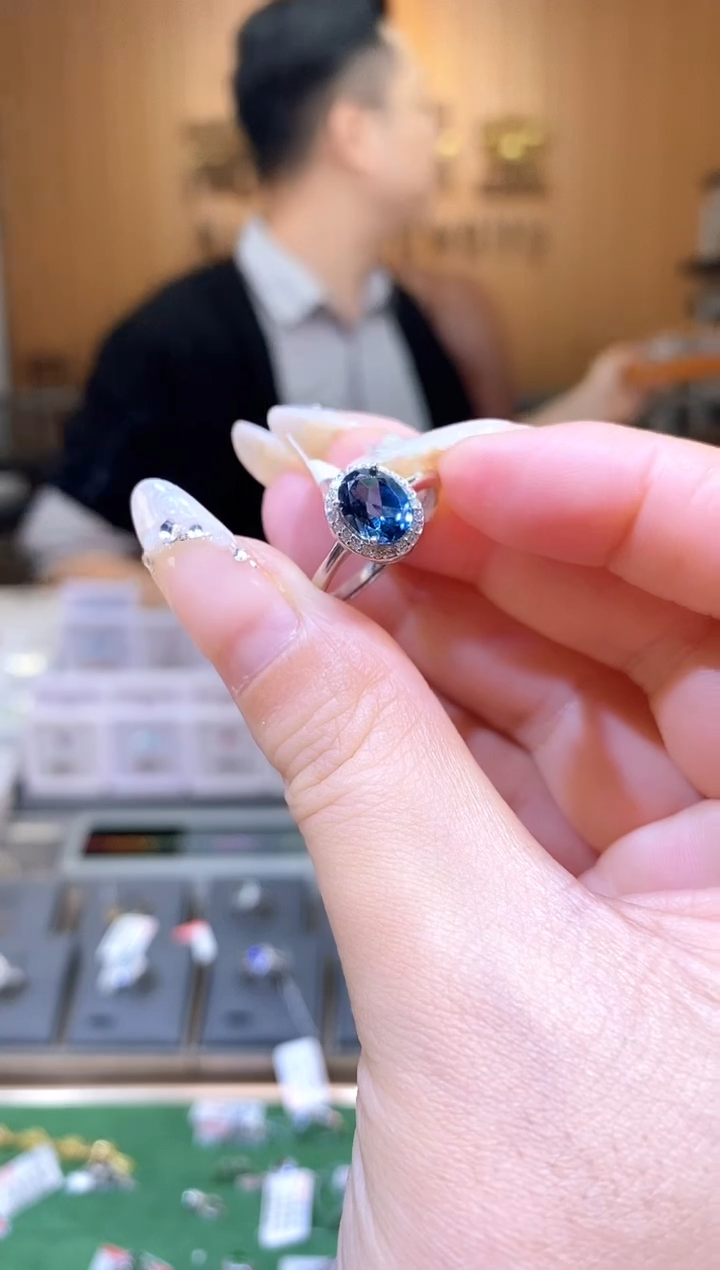 【闪购商品】托帕石戒指银S925镶嵌天然托帕石戒指