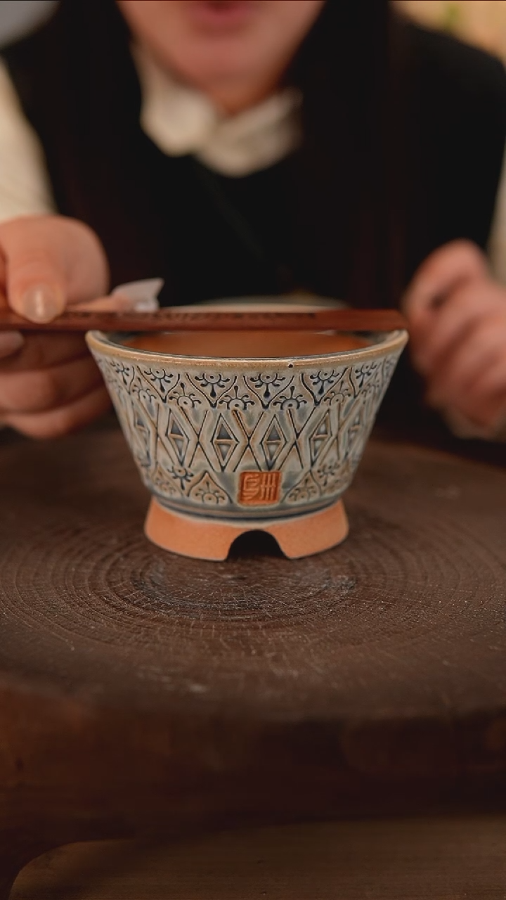 【闪购商品】陶瓷2-22-210默认有瑕口9.5