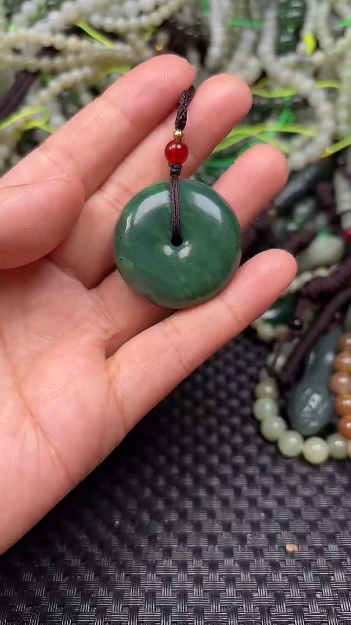 【闪购商品】和田玉未镶嵌颈饰1