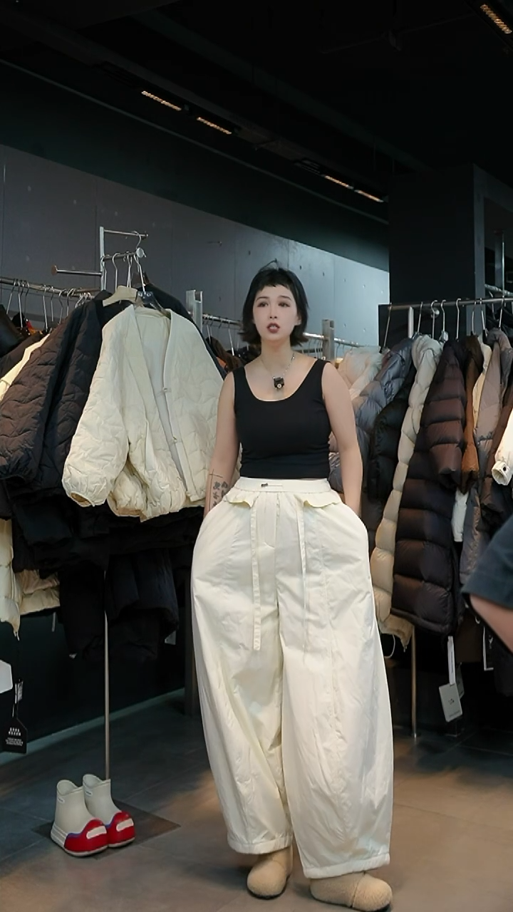 杏色裤子杏色裤子