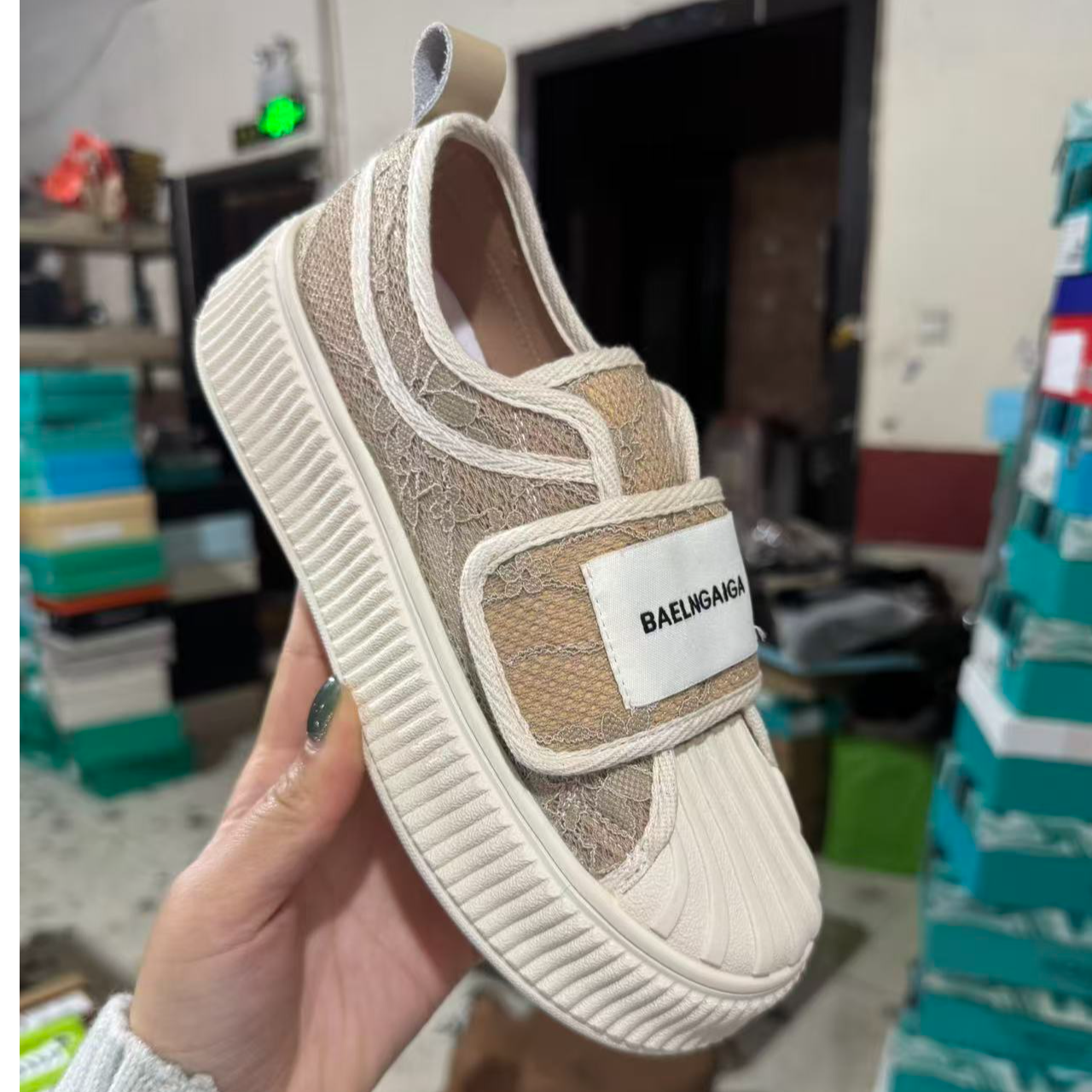 B-463 新款休闲板鞋139287