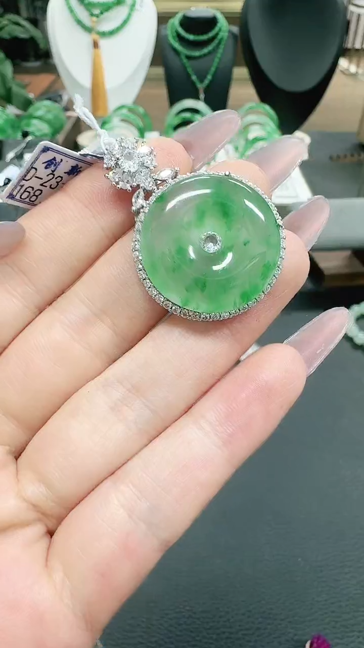 未镶嵌1石英质玉（非洲翠）/1171