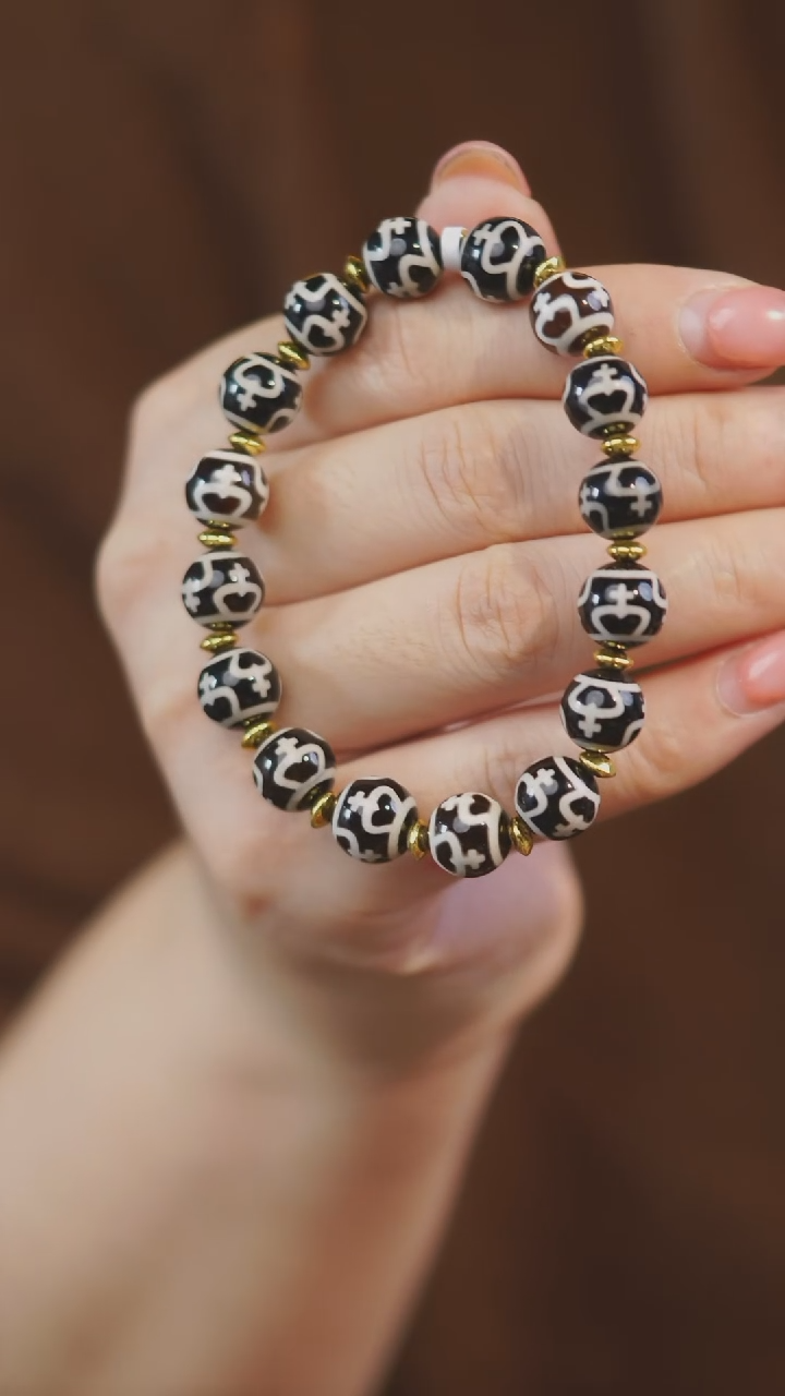 【闪购商品】玛瑙/玉髓手串未镶嵌多样性发一