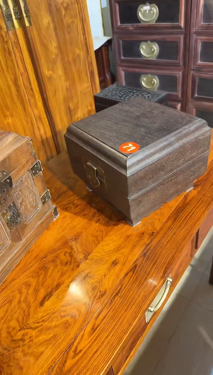 【闪购商品】木木艺紫檀方翻盖盒698.888
