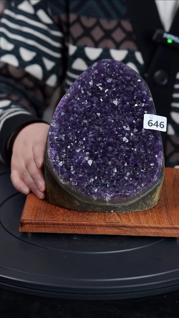 【闪购商品】紫晶大型摆件（非配饰）未镶嵌水晶