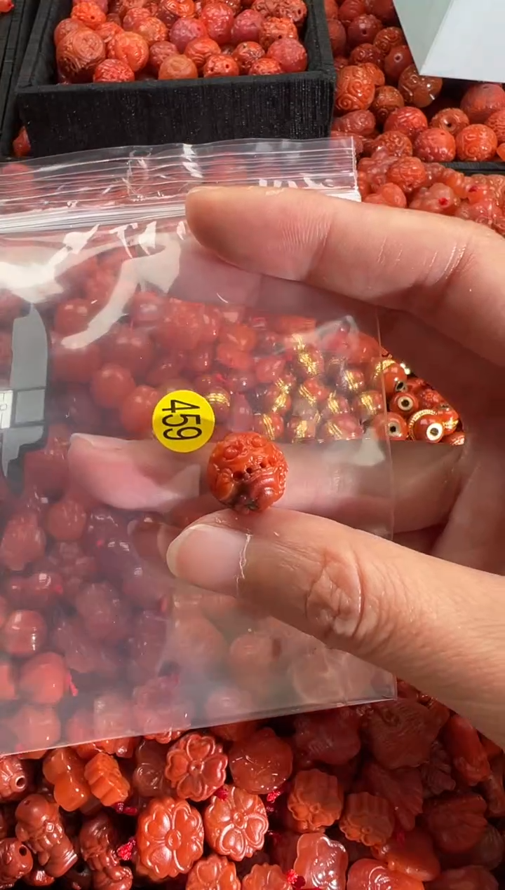 【闪购商品】南红玛瑙颈饰未镶嵌1