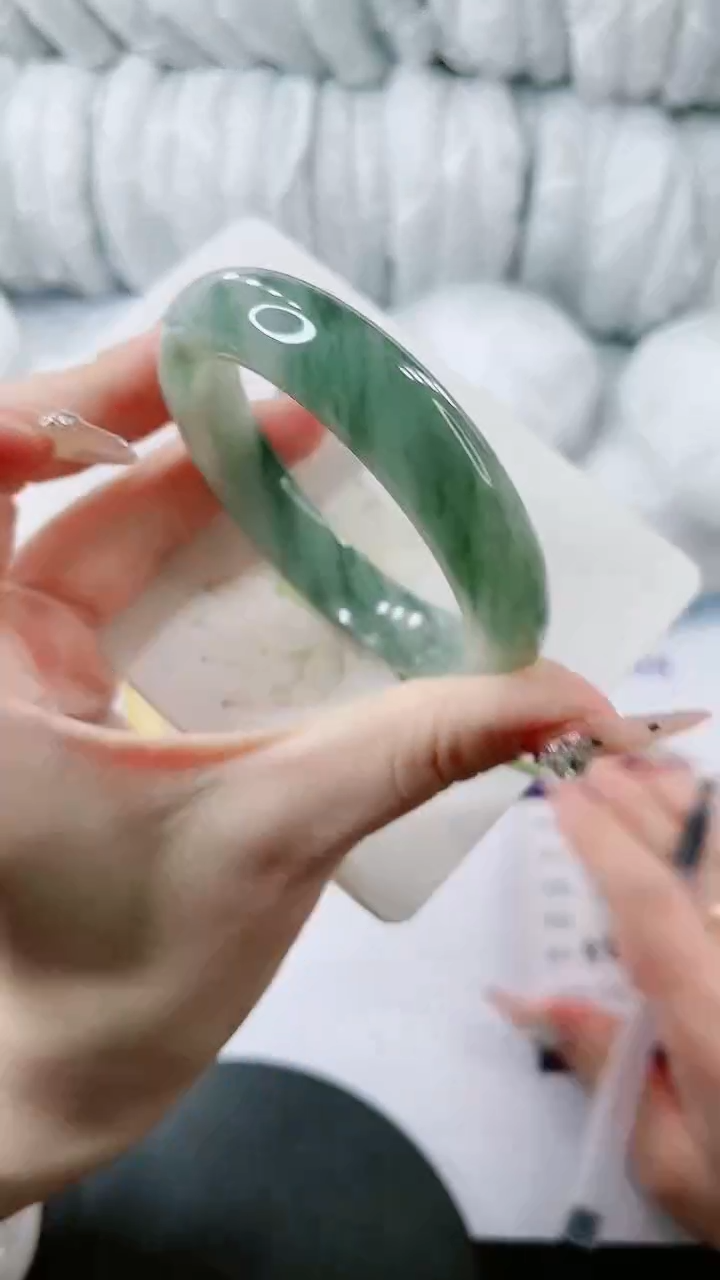 【闪购商品】石英质玉手镯未镶嵌多样性发货V646