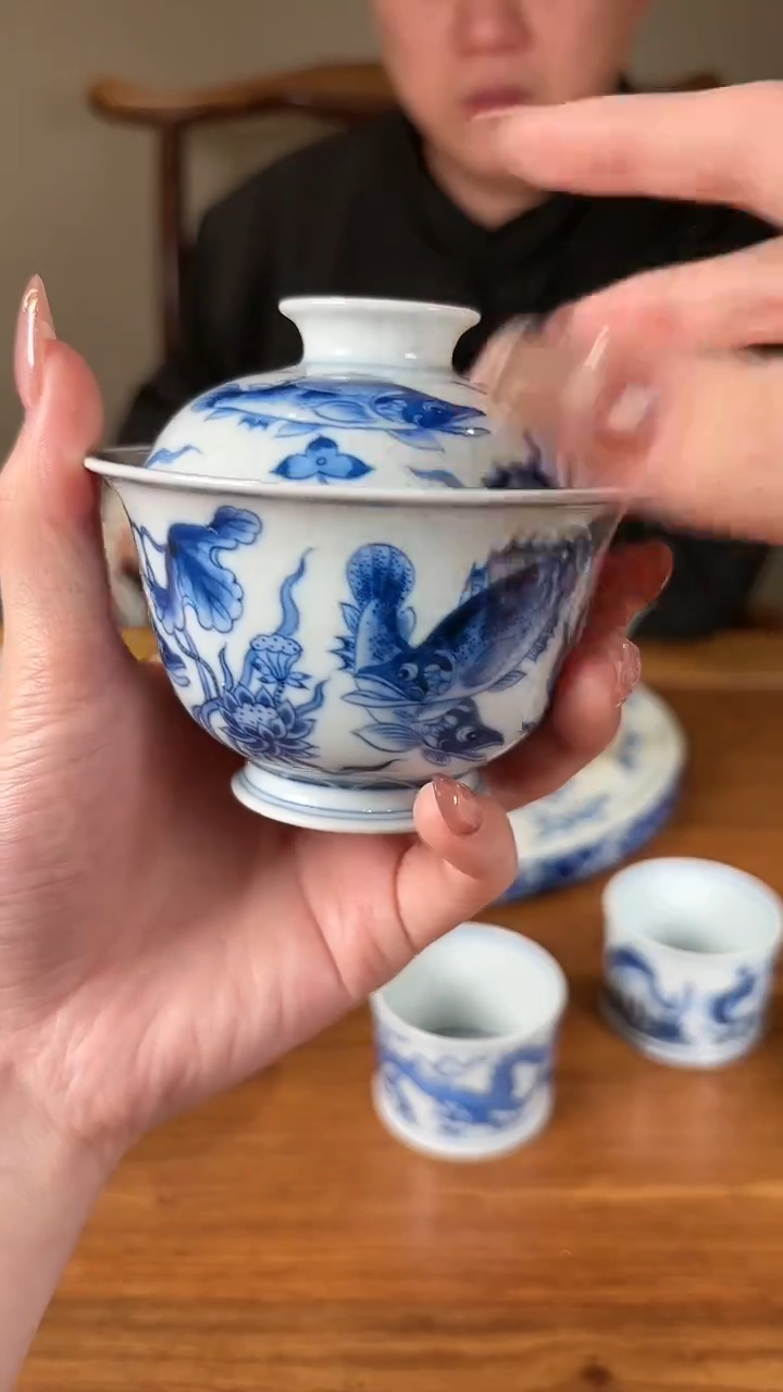 【闪购商品】杯望月怀古青花鱼藻