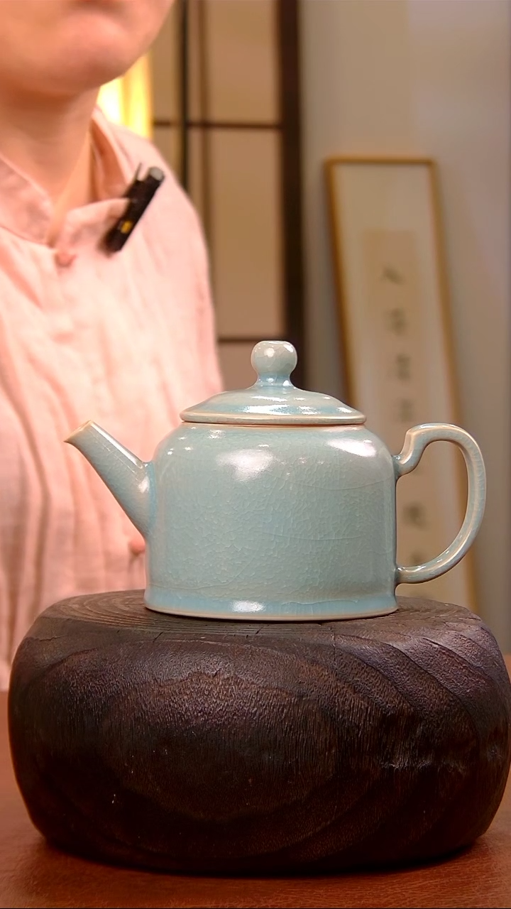 【闪购商品】瓷片944金钟壶............