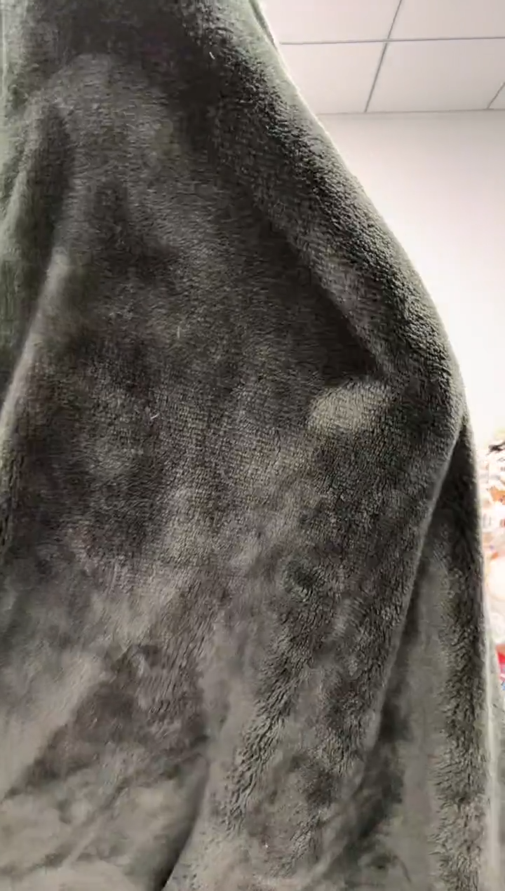 法兰绒2.8洗材质面料尺寸以主播介绍为准