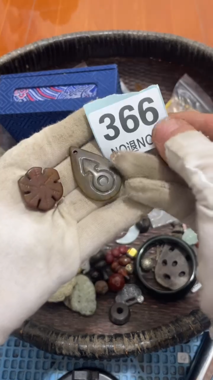 陶瓷乐***姐直播间火爆热卖