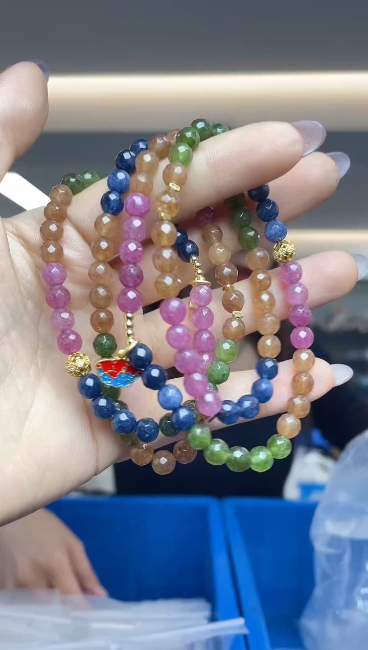 【闪购商品】碧玺`未镶嵌多样性发一件