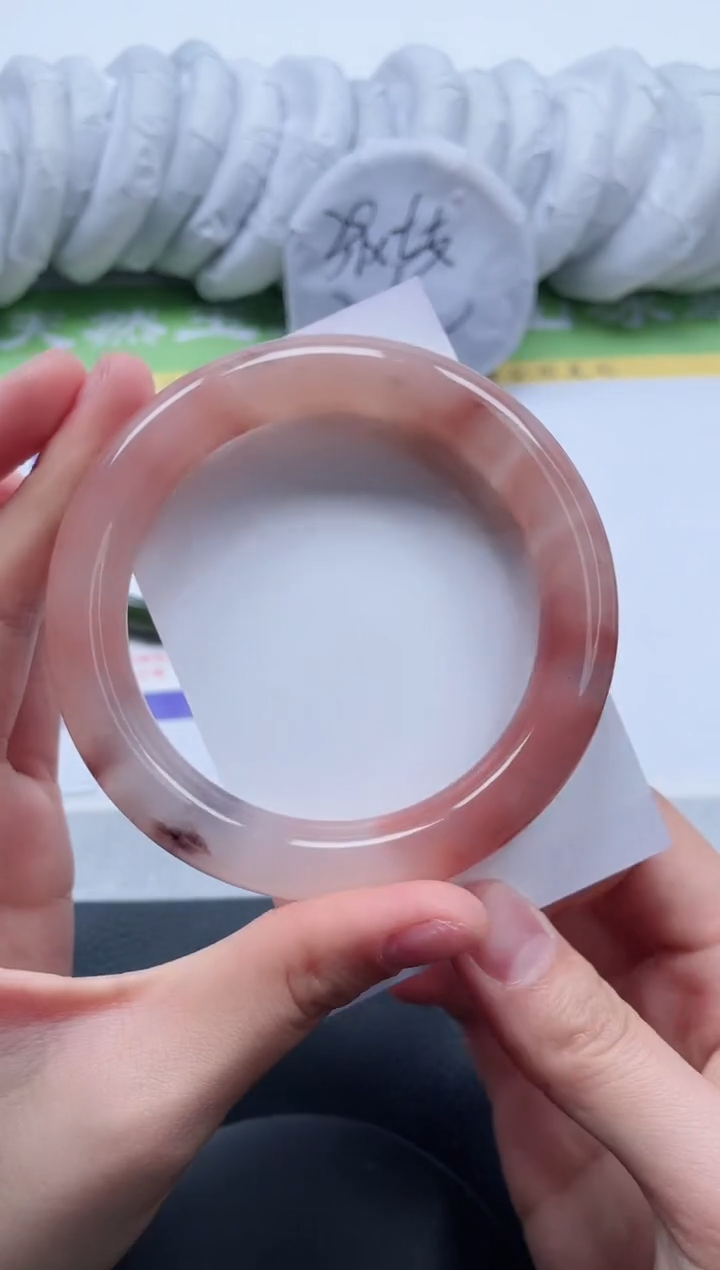 【闪购商品】石英质玉手镯未镶嵌A267-60+