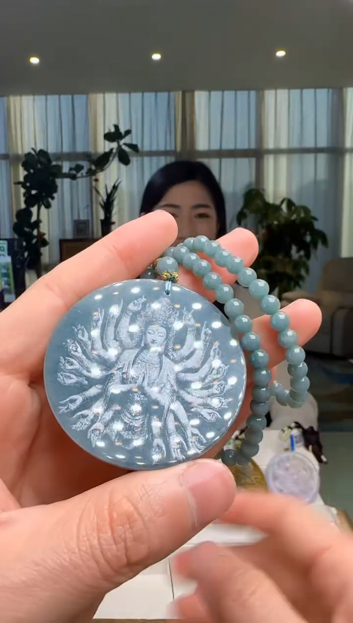 【闪购商品】翡翠吊坠(赠链)未镶嵌多样性发一DY@@60B7J02369